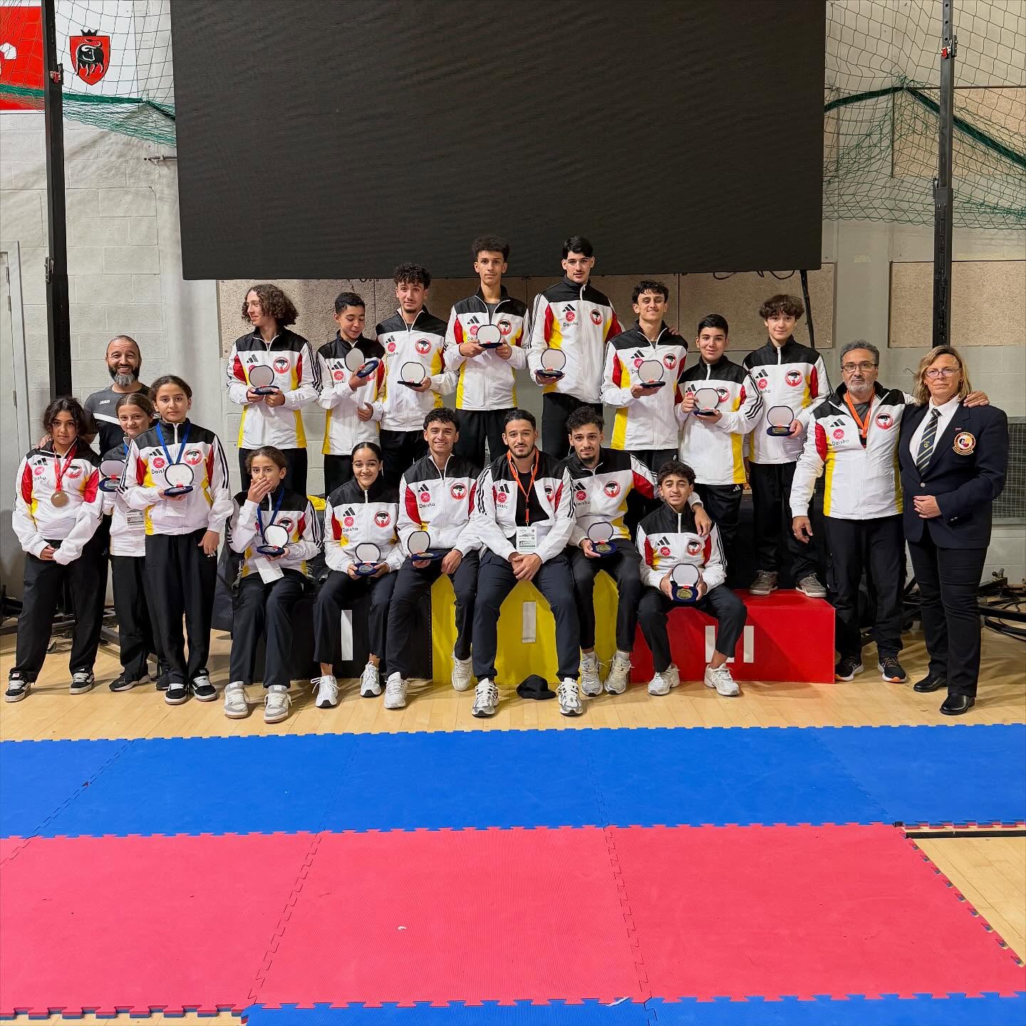 573060971_18299904514265447_1989798468059017015_n